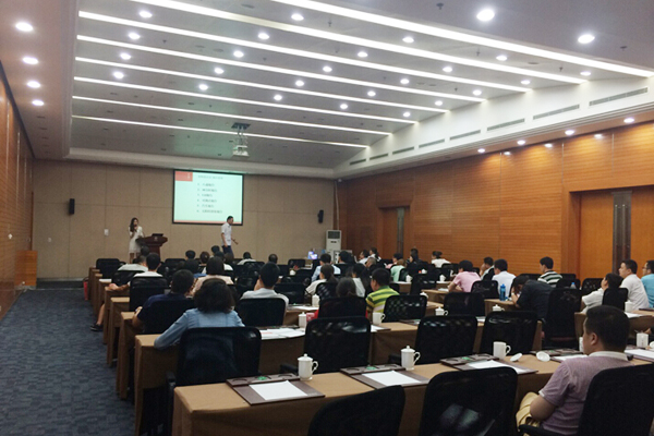 【设计艺术学院】教师参加西安市会展行业协会培训会