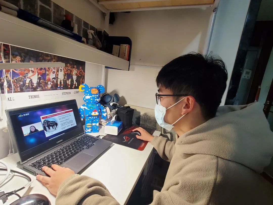西安高校最新消息!部分高校已上新课,楼长、层长保障学生生活,省上会议透露还会放寒假 西安高校最新消息!部分高校已上新课,楼长、层长保障学生生活,省上会议透露还会放寒假